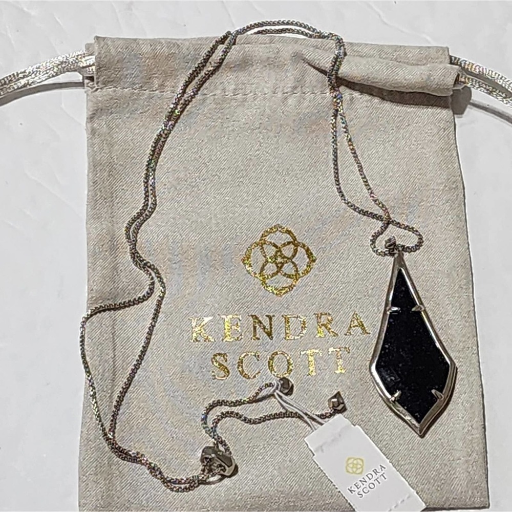 Kendra Scott Olivia Silver Rhodium Long Pendant Necklace in Navy Dusted Glass Ne